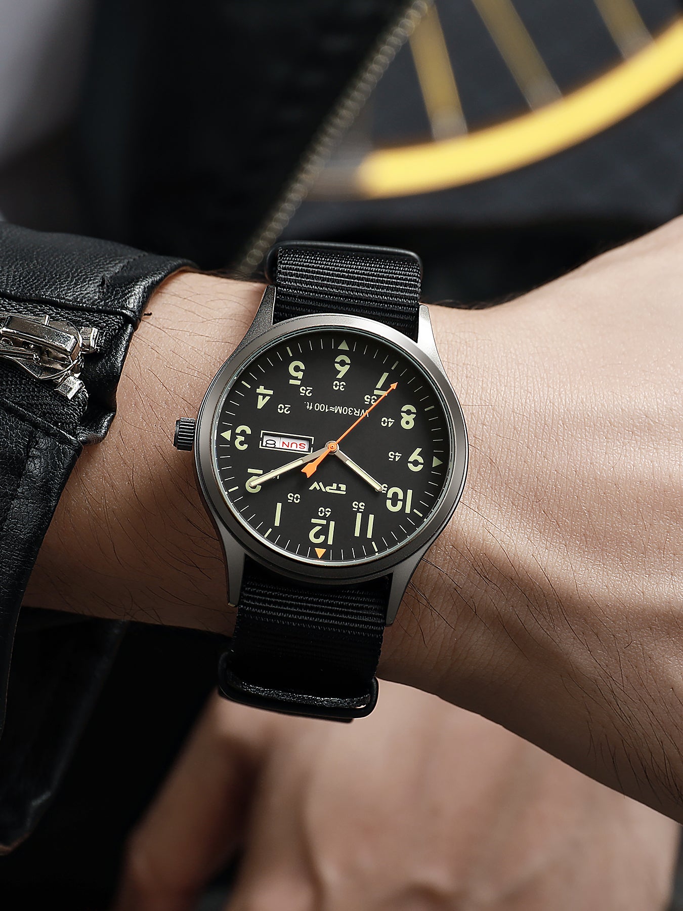 TPW K7102 Field Watch Easy Reading Fabric Strap 24 Hours Display Quartz Movement